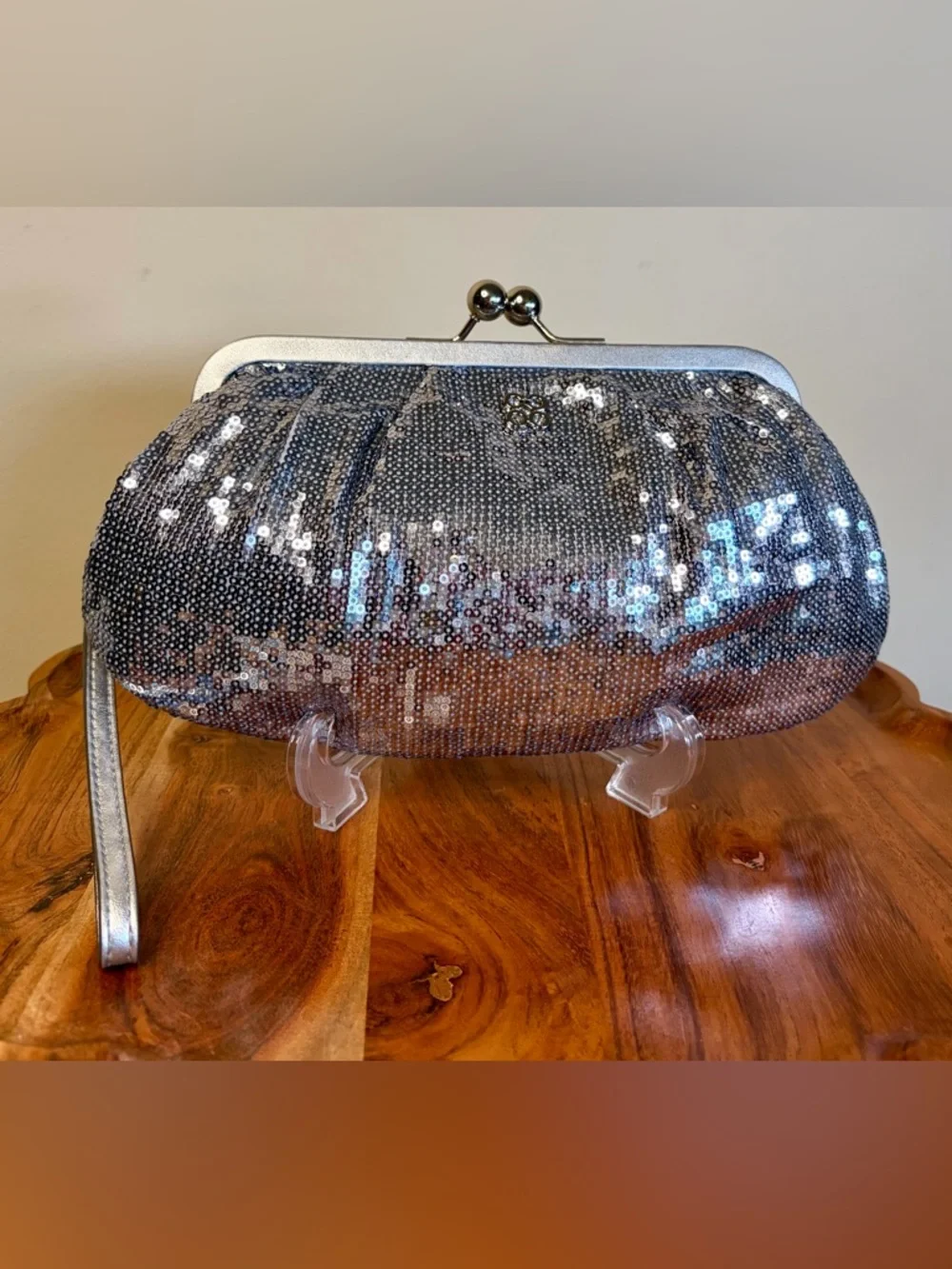 Coach Julia Silver Sequin Kiss-lock Clutch Limited Edition 44475